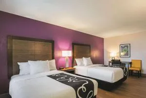 Wingate by Wyndham Galveston Beachfront at the Seawall - 加尔维斯敦