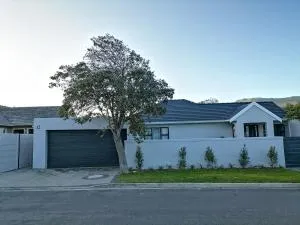 Jangada cottage sun valley fish hoek - Klein Silwermyn