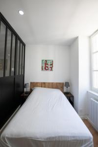 Appartements L'Arty - Tres joli studio moderne place Valmy : photos des chambres