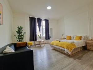 Spacious 4 Bedrooms apartment for 10 near Marble Arch