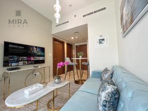 Mira Holiday Homes - Newly furnished 1 bedroom in Business Bay