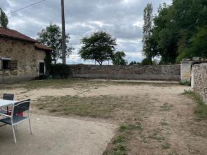 Maisons de vacances Ferme Gite Equestre En Charente : photos des chambres