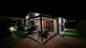 Villa Iris Winter Villa Escape Three Bedrooms Home with Private Garden