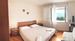 Beachfront apartments Stanići