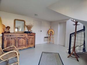 Villa avec jardin et accès direct plage, terrasse, 5 chambres, 2 salles deau, wifi, parking - FR-1-361-132