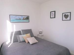 Appartement Cosy 3* avec Terrasse, Piscine et Parking Privé à 10 min de la Plage d’Erromardie - FR-1-4-524