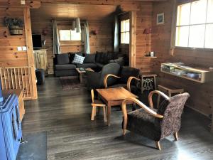 Chalets Chalet Albiez-Montrond, 6 pieces, 12 personnes - FR-1-618-15 : photos des chambres