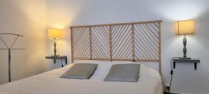 Little Suite - Suzanne
