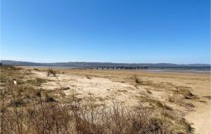 Gorgeous Home In Skummeslövsstrand