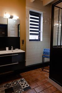 Maisons de vacances Gite Les Volets Rouges : photos des chambres