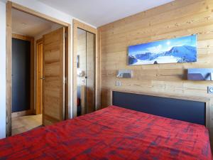Appartement rénové pour 15 pers. aux pieds des pistes avec espace bien-être et balcons - FR-1-181-1085