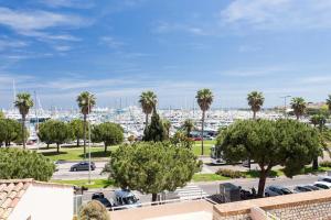 Modern Studio Apt wBalconyPort Viewsnr Old Town