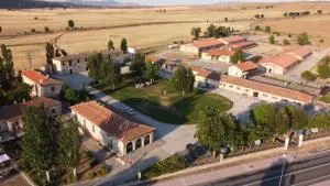 Hostal Las Paneras - Bernúy-Salinero