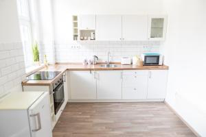 N28 Condo Apartment Next To Andrassy.