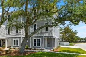 Beaufort Villas #A - Steep Pines Fork