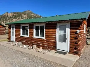 Cozy cabin #6 at Aspen Ridge Cabins - Creede