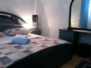 Apartments with parking space Vinisce, Trogir - 12248