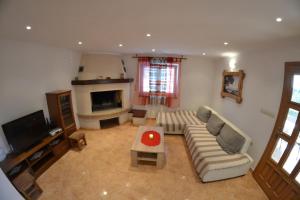 Apartments with parking space Banjol, Rab - 12256