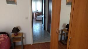 Apartments by the sea Slatine, Ciovo - 12274