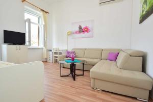 Apartments by the sea Rabac, Labin - 12308