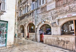 Rooms with WiFi Split - 12373