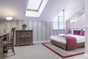 Double or Twin Room with Bathroom room in Pensjonat Odyseja