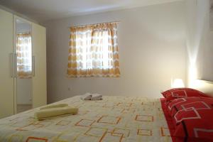 Apartments by the sea Zaklopatica, Lastovo - 12452