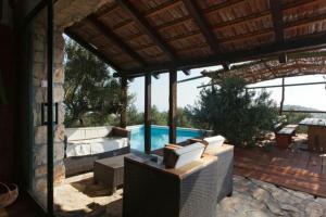 Secluded house with a swimming pool Brusje, Hvar - 12493