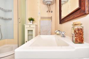 Apartments with WiFi Split - 12516