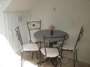 Apartments with WiFi Baska Voda, Makarska - 12509