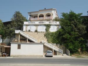 Apartments by the sea Lopar, Rab - 12534 