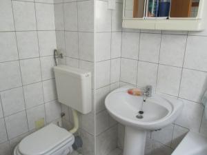 Apartments with WiFi Split - 12575