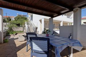 Apartment Crikvenica 12592a