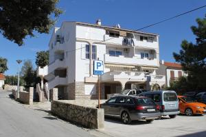 Apartments by the sea Novalja, Pag - 12413