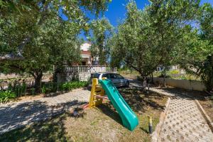 Apartments by the sea Zdrelac, Pasman - 12662