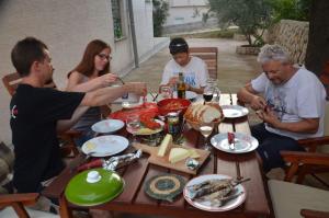 Apartments with a parking space Mandre, Pag - 12722