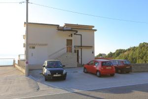 Apartments by the sea Stanici, Omis - 12723
