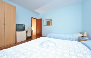 Apartments with a parking space Vlasici, Pag - 12766