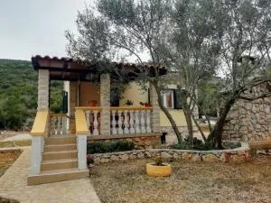 Secluded holiday house Cove Nevidjansko Polje, Pasman - 12806 - Neviđane