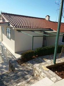 Apartments with a parking space Podgora, Makarska - 12807 