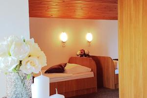 Rooms with a parking space Grabovac, Plitvice - 12835