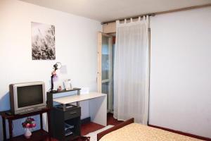 Apartments with WiFi Split - 12855