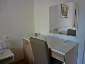 Apartments with WiFi Split - 12878