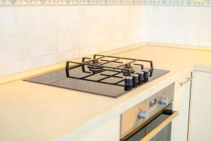 Apartments by the sea Kastel Luksic, Kastela - 12872