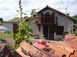 Maisons de vacances Gite Saint-Paul-Lizonne, 3 pieces, 5 personnes - FR-1-616-224 : photos des chambres