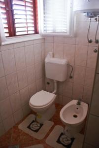 Apartments with a parking space Sabunike, Zadar - 12960