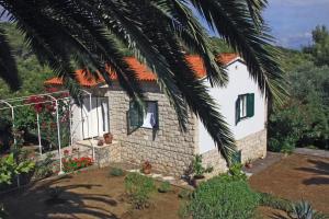 Seaside holiday house Postira, Brac - 13001