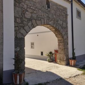 Family friendly house with a swimming pool Brest pod Uckom, Central Istria - Sredisnja Istra - 13005