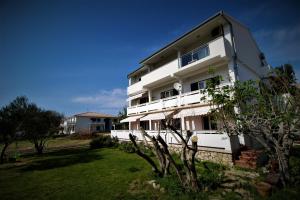 Double Room Pag 13060a 