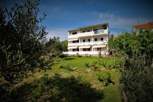 Apartment Pag 13060a